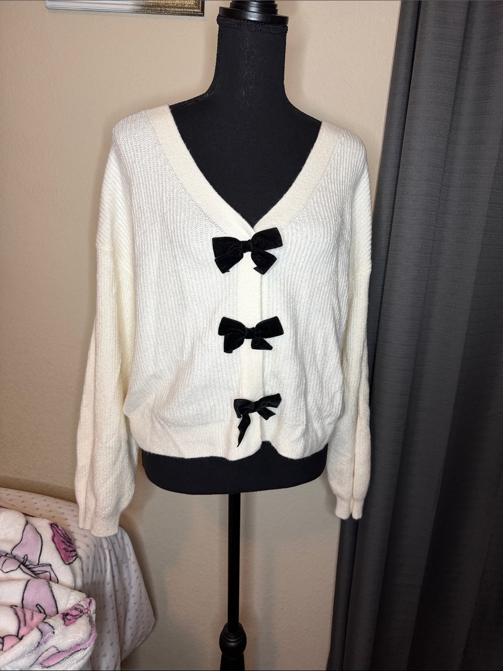 Old Navy Cream V-Neck Cardigan with Black Bow Accents